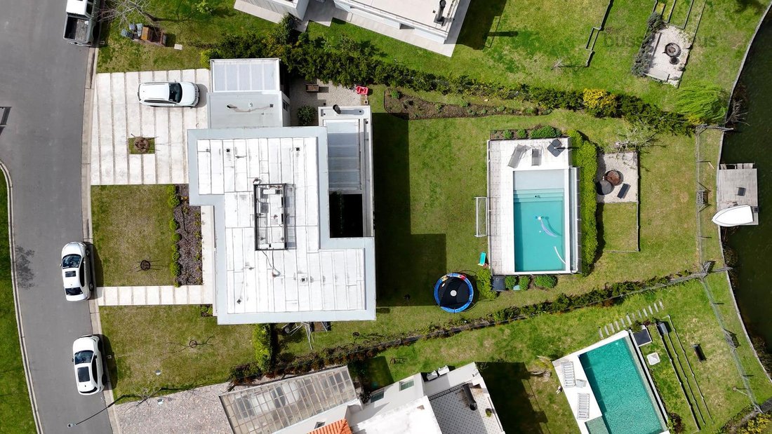 House in Belén de Escobar, Buenos Aires Province, Argentina 3 - 19002530