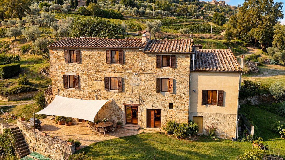 Villa in Montalcino, Tuscany, Italy 2 - 19003422