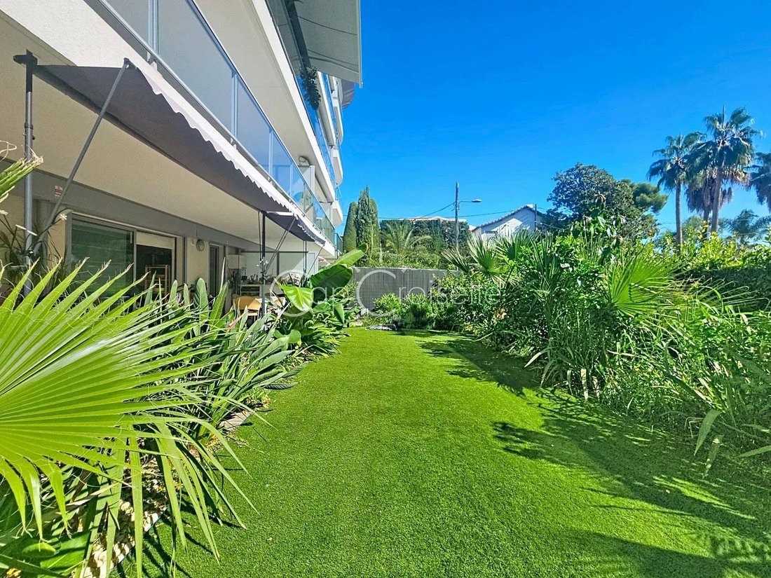 Apartment in Cannes, Provence-Alpes-Côte d'Azur, France 2 - 18989273