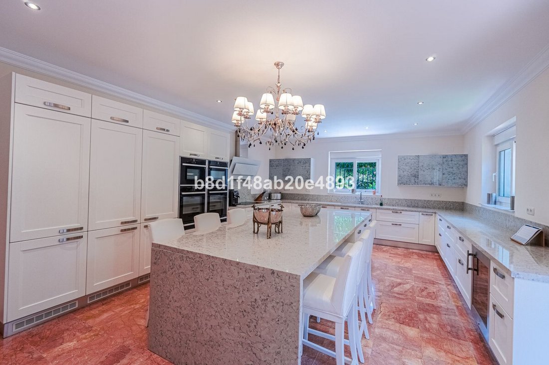 Villa in Estepona, Andalusia, Spain 5 - 18105068