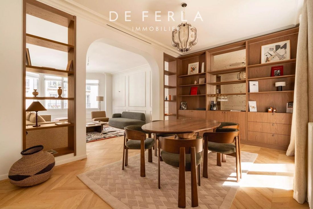 Apartment in Gros Caillou, Paris 7e Arrondissement, Paris 3 - 19004851