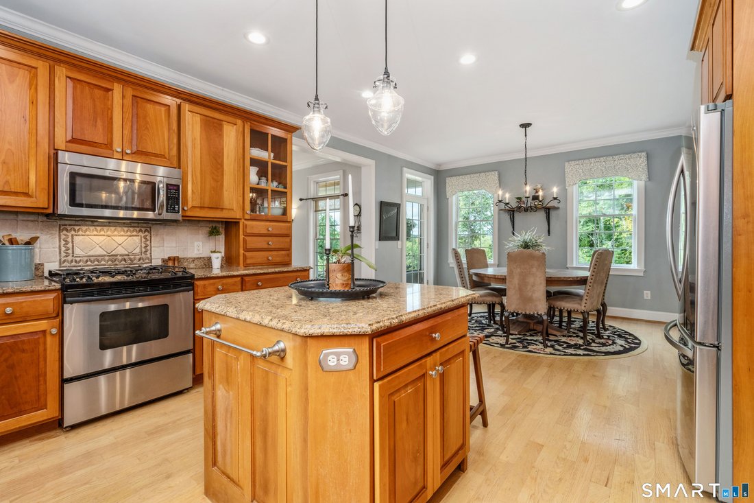 House in Glastonbury, Connecticut, United States 5 - 19007309