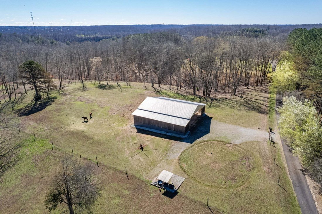 House in Lawrenceburg, Tennessee, United States 4 - 19000441