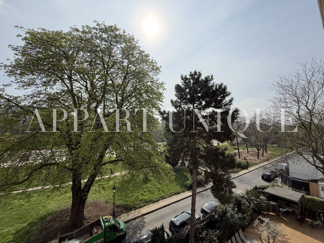 Apartment in Bois de Boulogne, Paris 16e Arrondissement, Paris 3 - 17683962