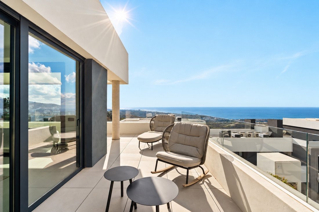 Apartment in Marbella, Andalusia, Spain 2 - 19006891