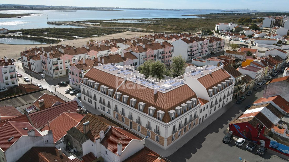 Apartment in Montijo e Afonsoeiro, Setubal, Portugal 1 - 19007667