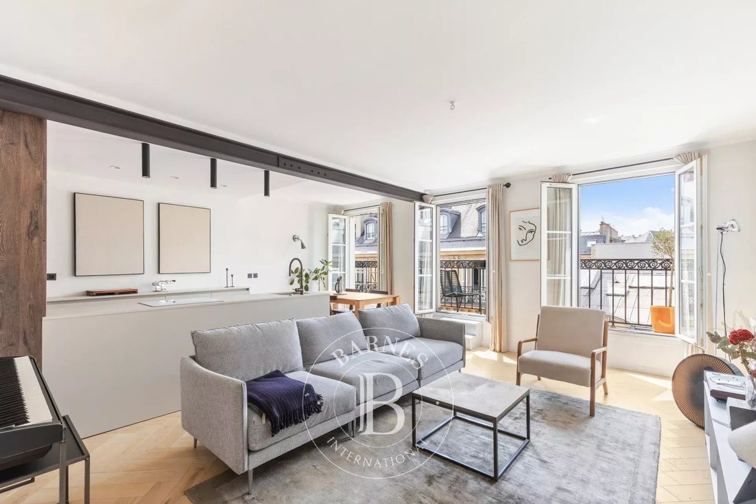 Apartment in Batignolles-Cardinet, Paris 17e Arrondissement, Paris 1 - 19000482