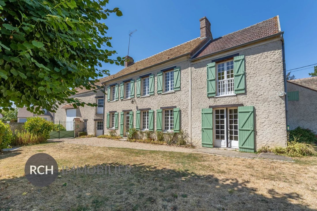 House in Thoiry, Ile-de-France, France 1 - 19001758