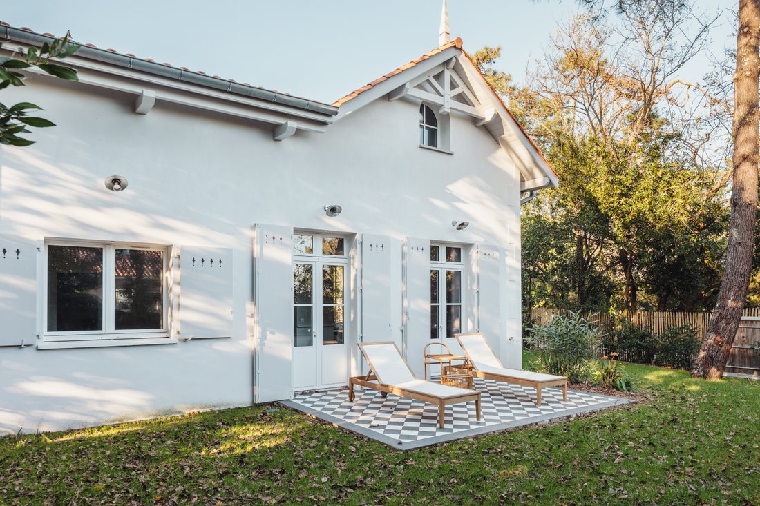 Villa in 33970 Le Cap-Ferret, Lège-Cap-Ferret, Nouvelle-Aquitaine 1 - 15735707