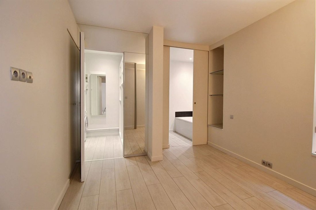 Apartment in Bois de Boulogne, Paris 16e Arrondissement, Paris 2 - 19007864