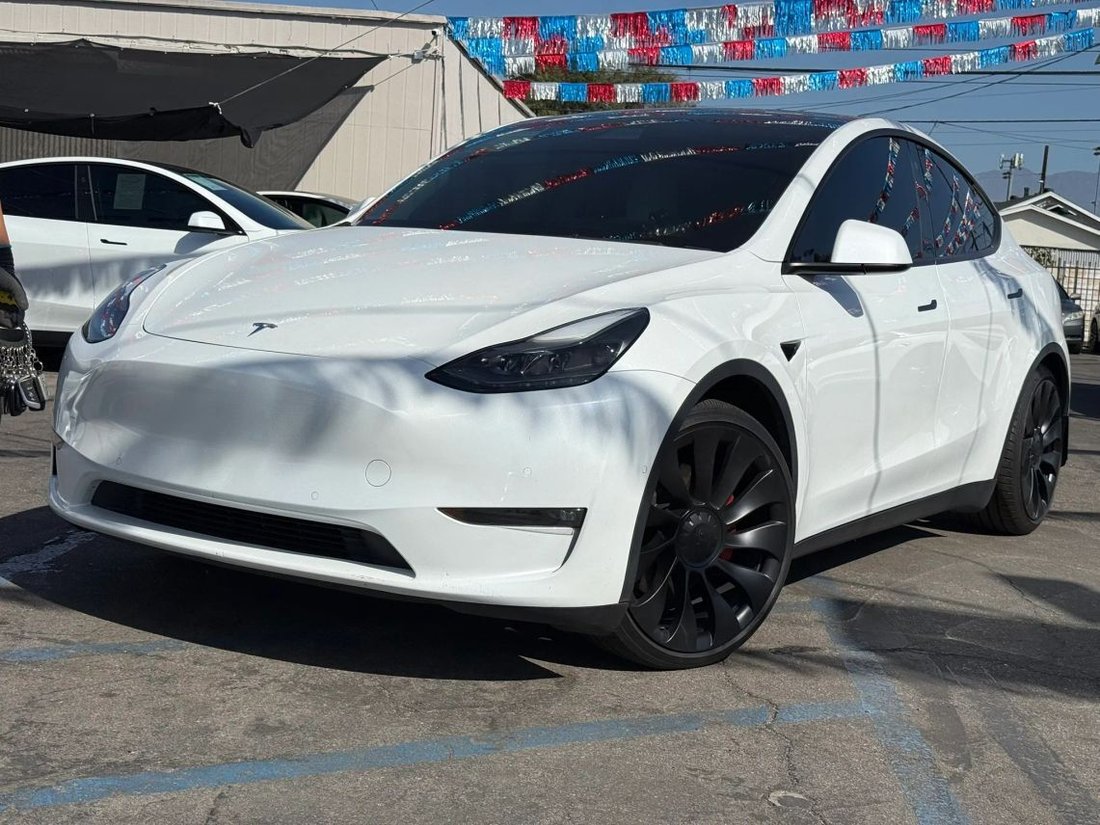 Suv in El Monte, CA, United States 1 - 19005406