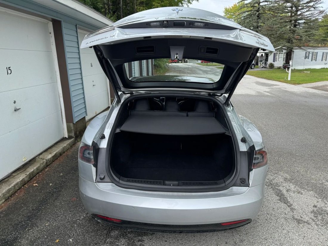 Sedan in Hooksett, NH, United States 5 - 19005333