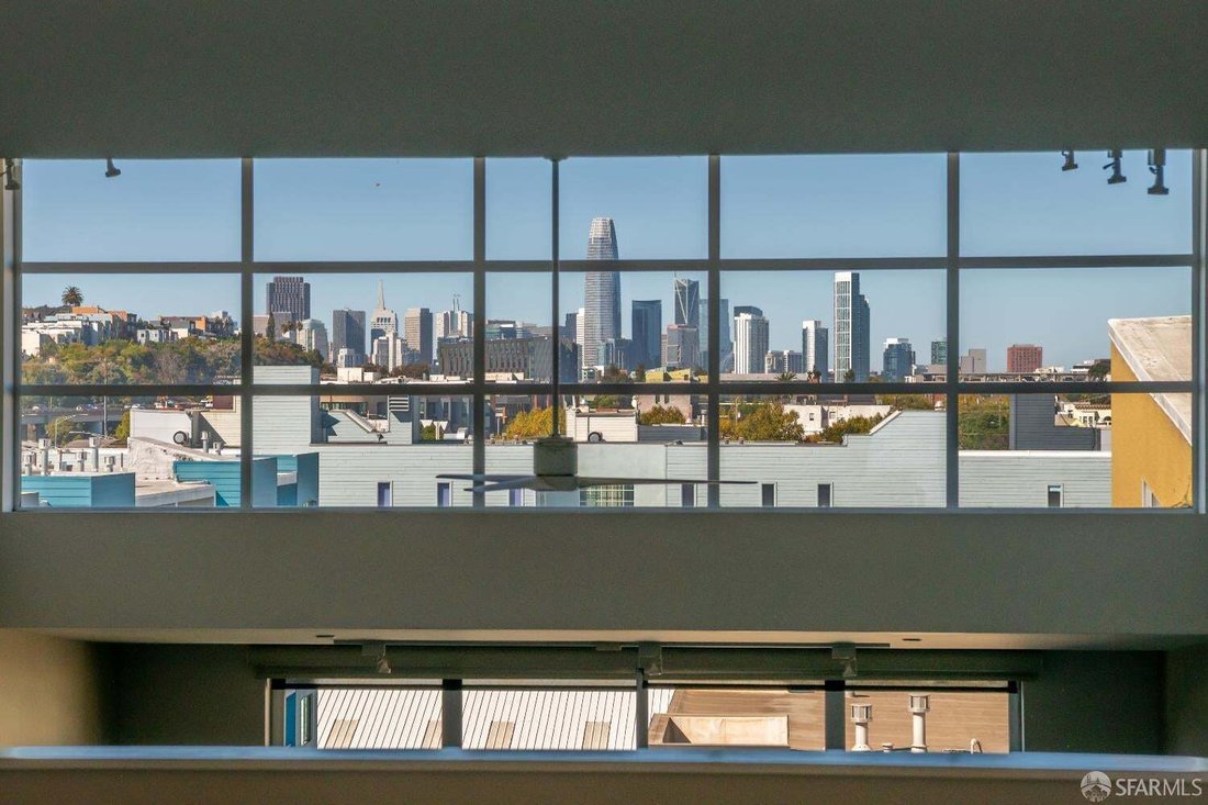 Condo in San Francisco, California, United States 1 - 19006435