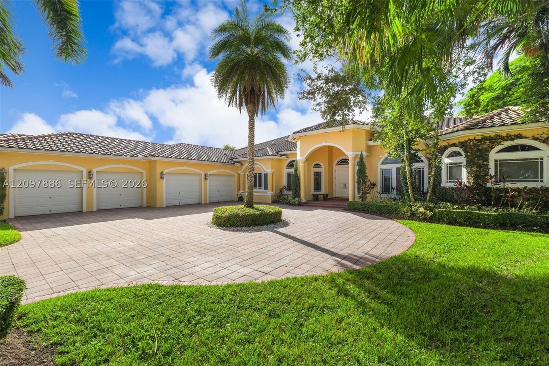 House in Davie, Florida, United States 3 - 19003916