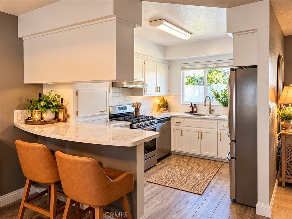 Condo in Santa Ana, California, United States 3 - 19008231