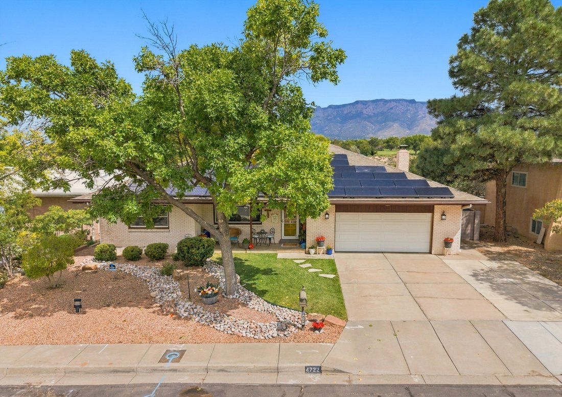 House in Albuquerque, New Mexico, United States 2 - 19002665