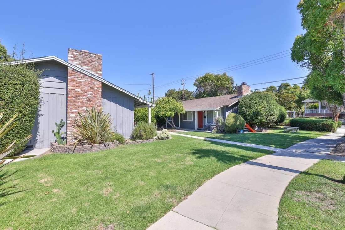 Mountain View, California, United States 3 - 19003402