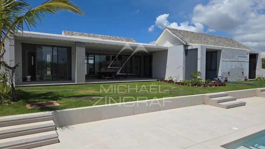 Villa in Grand Baie, Rivière du Rempart District, Mauritius 3 - 19007573