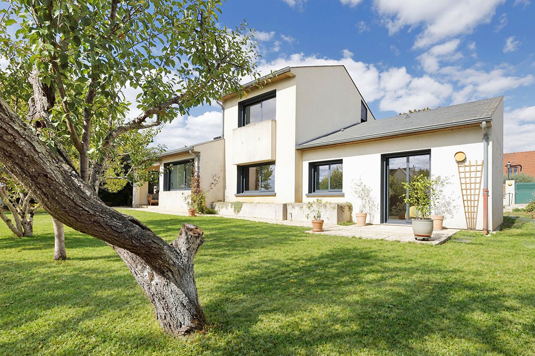 Villa in Boissise-la-Bertrand, Ile-de-France, France 1 - 19002110