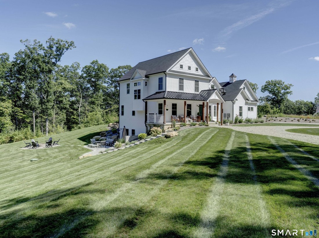 House in Burlington, Connecticut, United States 4 - 19000325