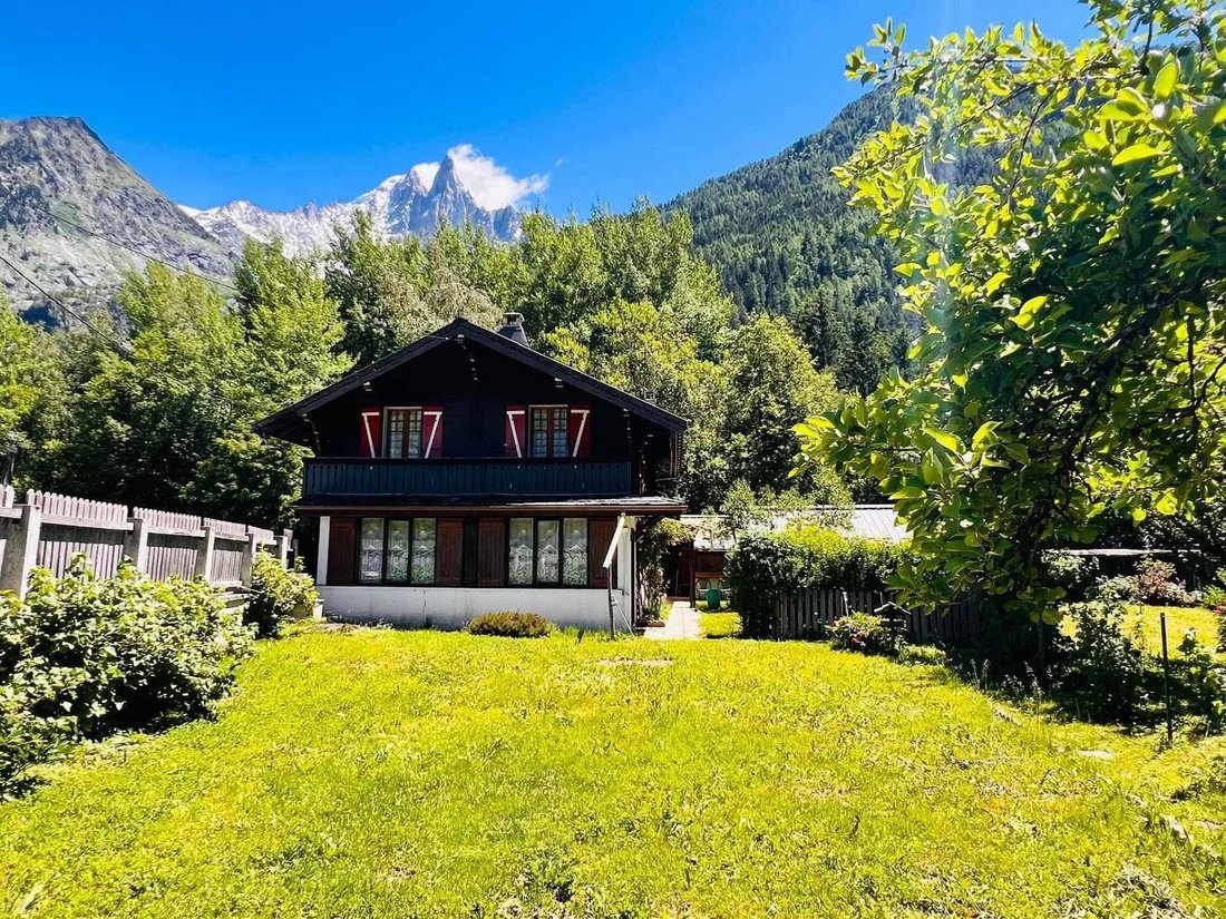 Chalet a Chamonix-Mont-Blanc, Auvergne-Rodano-Alpi, Francia 1 - 18574762