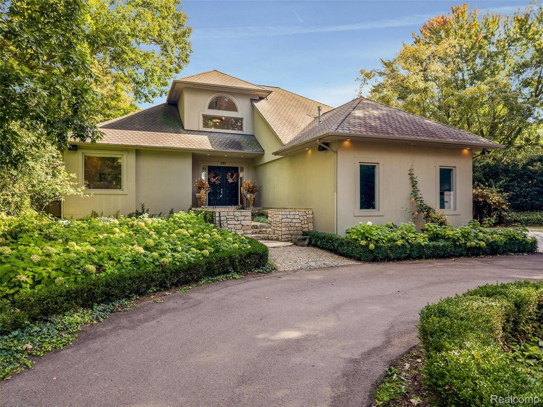 House in Waterford Township, Michigan, United States 3 - 19003857