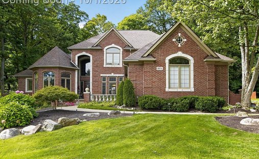 House in Farmington Hills, Michigan, United States 1