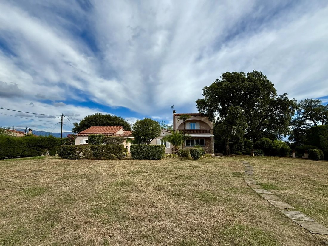 Land in Fontmerle, Antibes, France 5 - 19004821
