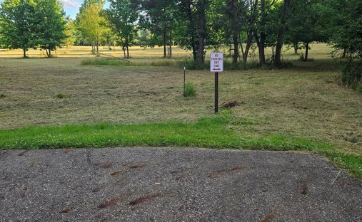Land in Solon, Ohio, United States 1