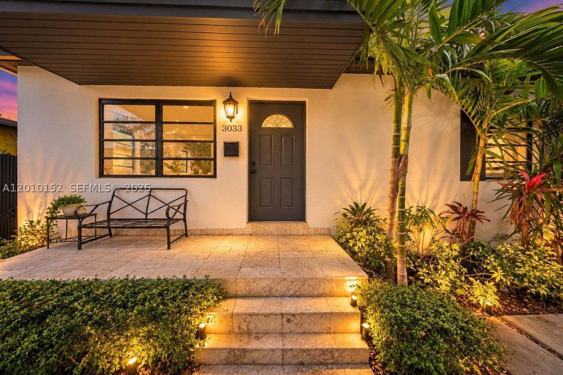 House in Miami, Florida, United States 5 - 17812351
