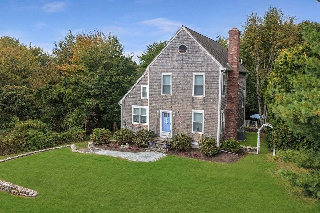 House in Westerly, Rhode Island, United States 1 - 19003048