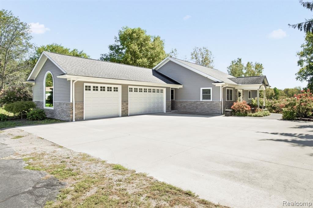 House in Port Huron, Michigan, United States 2 - 19000860