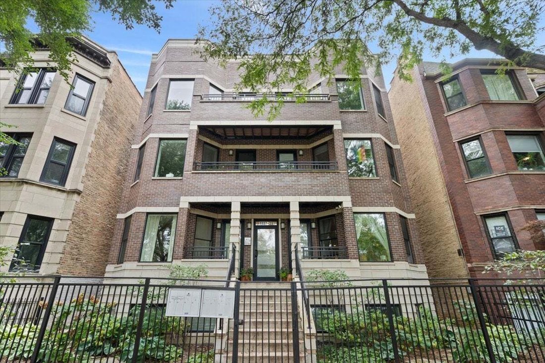 Condo in Chicago, Illinois, United States 1 - 19004017