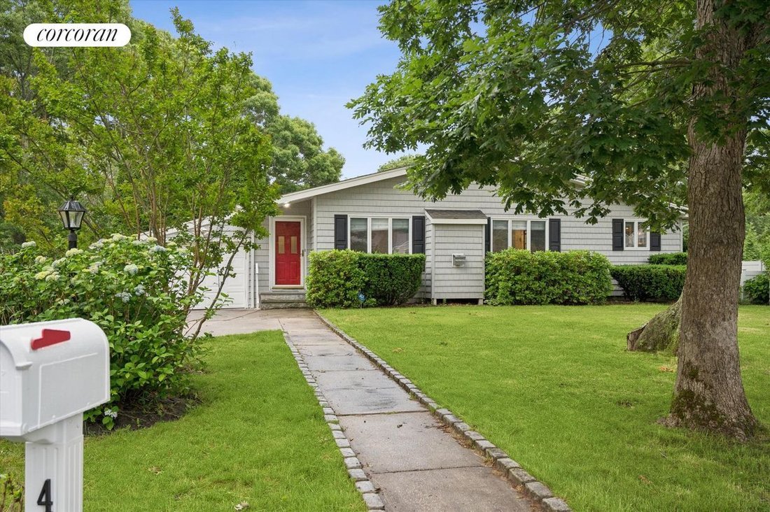 House in Hampton Bays, New York, United States 1 - 19002593