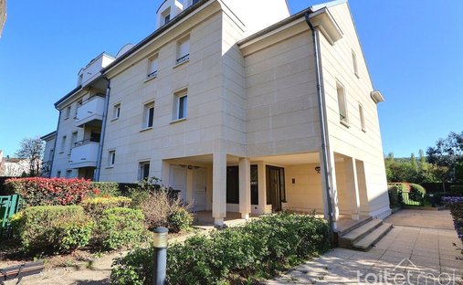 Apartment in Gif-sur-Yvette, Ile-de-France, France 1