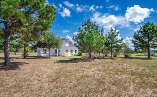 House in McDade, Texas, United States 1