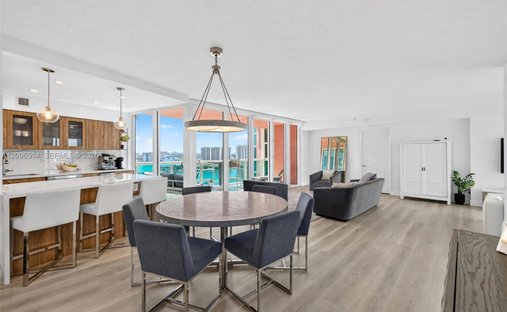 Condo in Aventura, Florida, United States 1