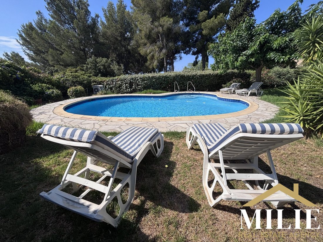 House in Bandol, Provence-Alpes-Côte d'Azur, France 2 - 19006264