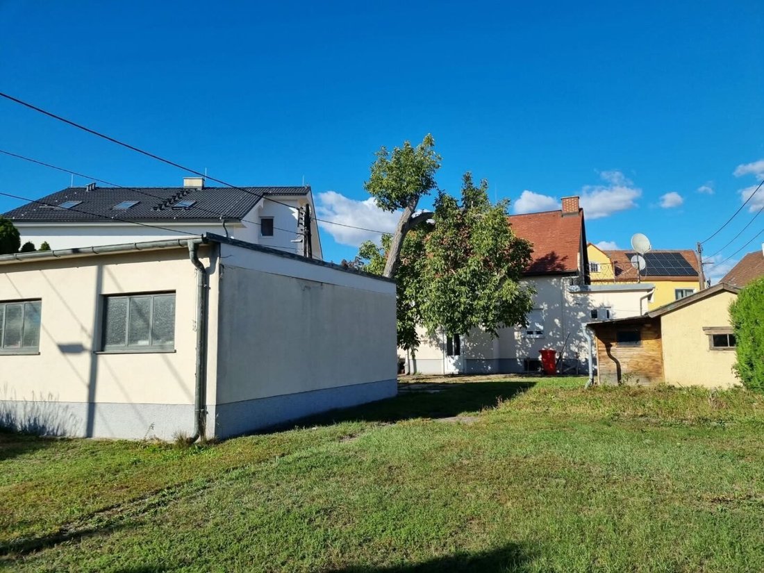 Gerasdorf, Lower Austria, Austria 2 - 19007887