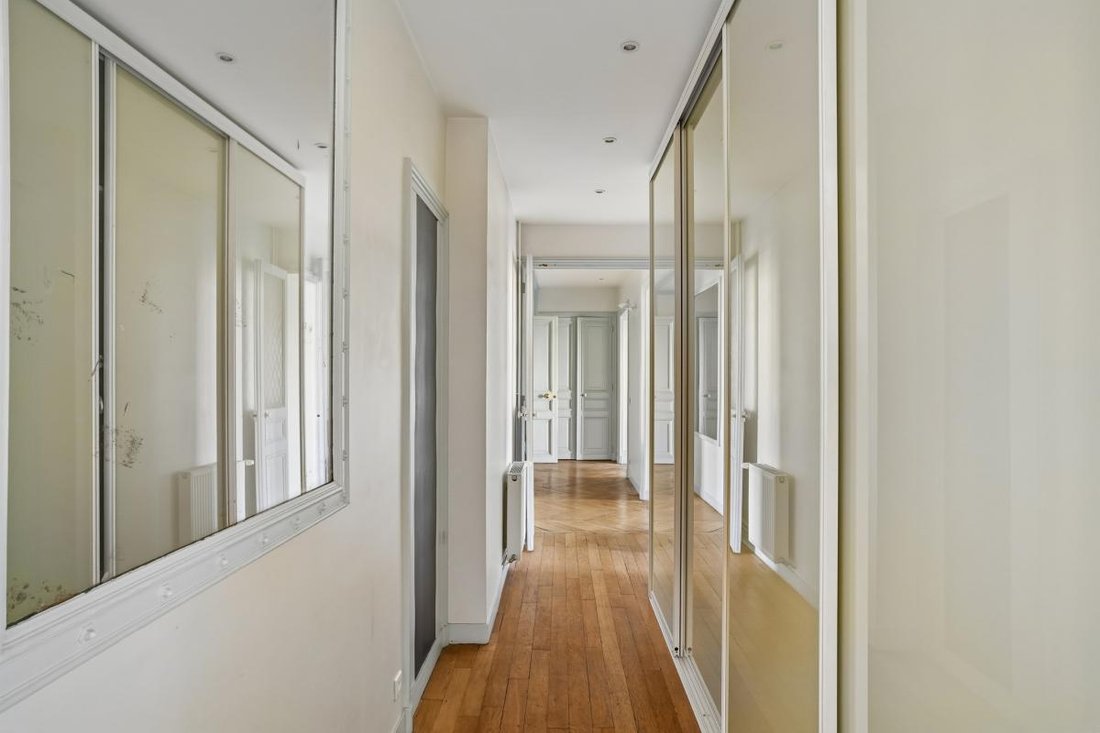 Apartment in Chaillot, Paris 16e Arrondissement, Paris 3 - 19001321