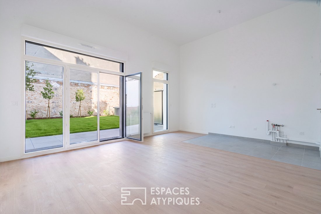 Apartment in Plaine Marcreux Pressensé, Aubervilliers, France 1 - 19005658