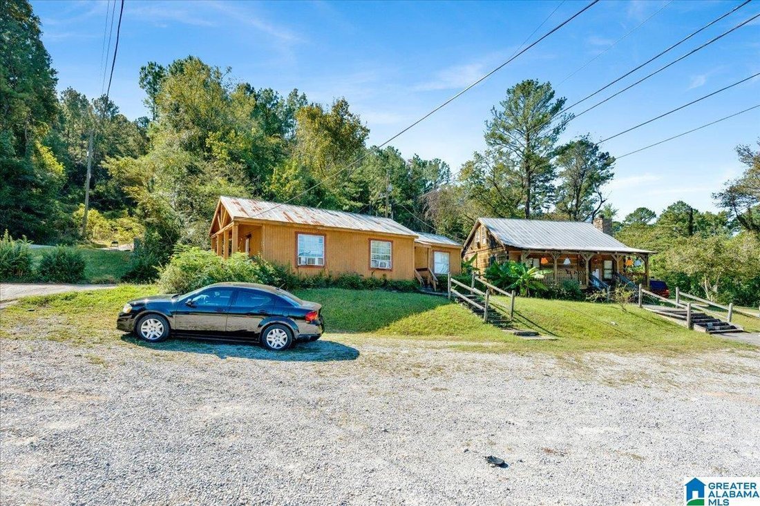 Montevallo, Alabama, United States 4 - 19006577