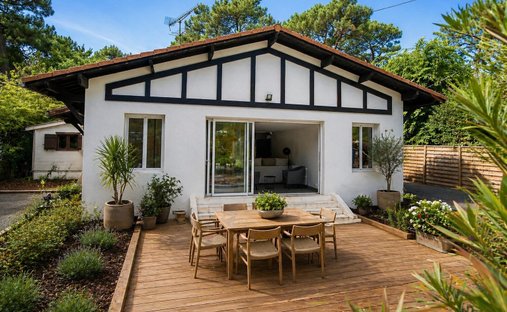 Villa in Le Pyla, La Teste-de-Buch, France 1