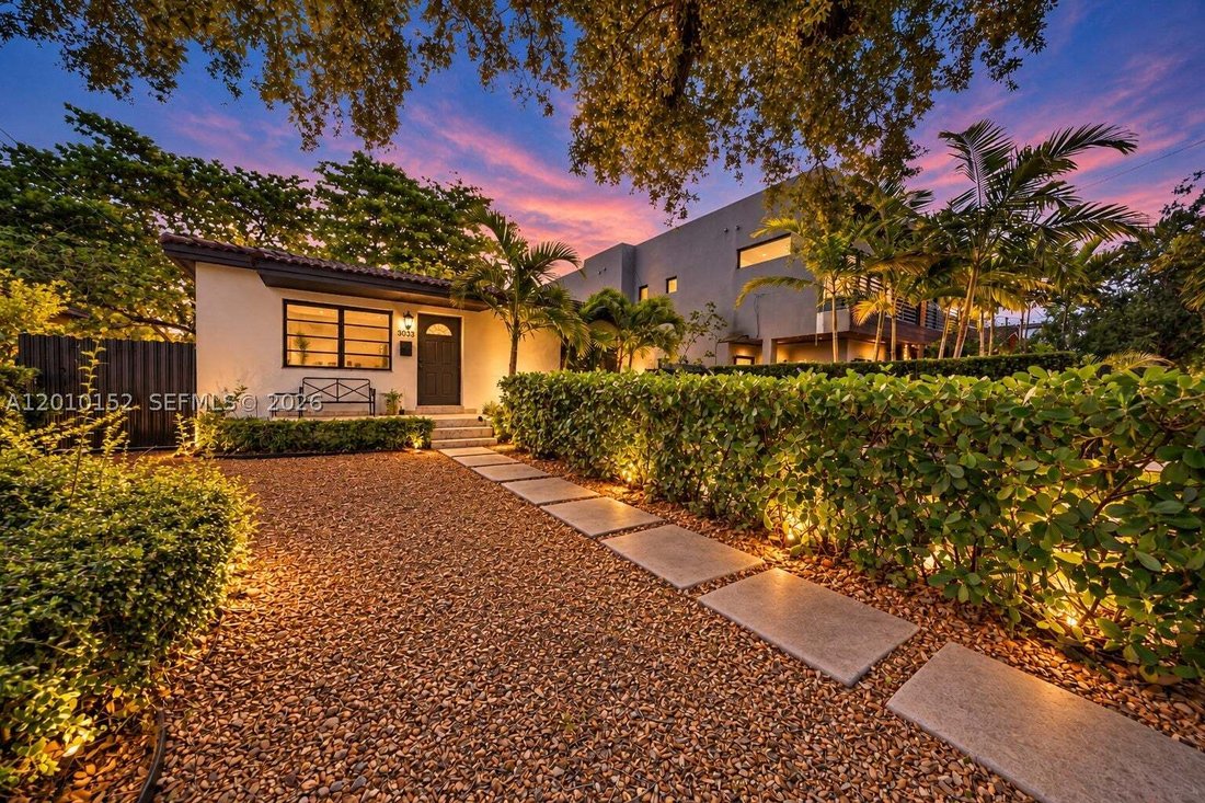 House in Miami, Florida, United States 1 - 17812351