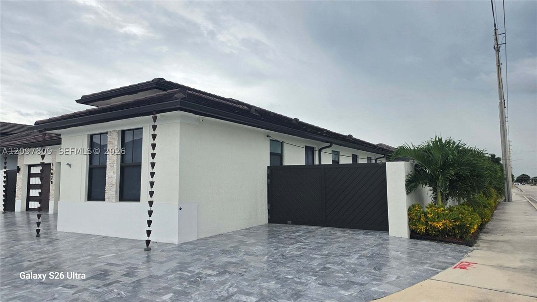 House in Miami, Florida, United States 5 - 19003545