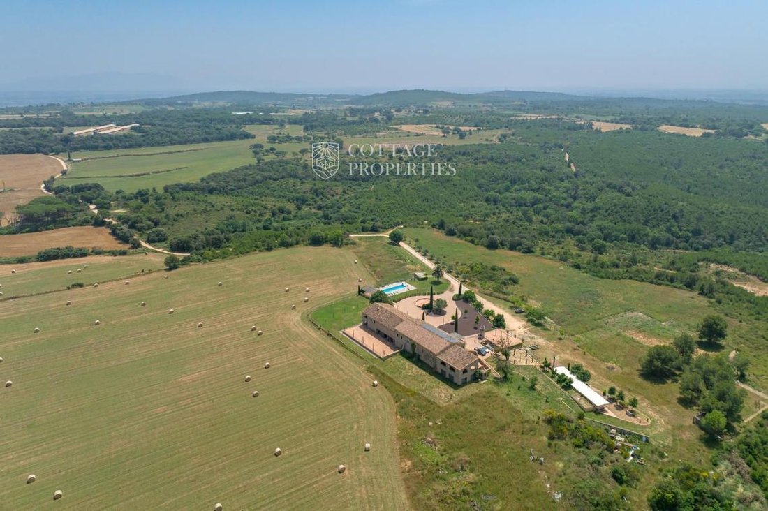 Country House in Llers, Catalonia, Spain 3 - 18352981