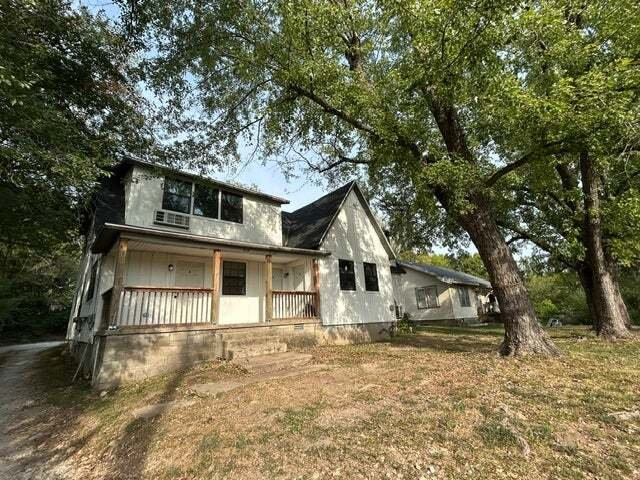 Harrison, Arkansas, United States 1 - 19002724