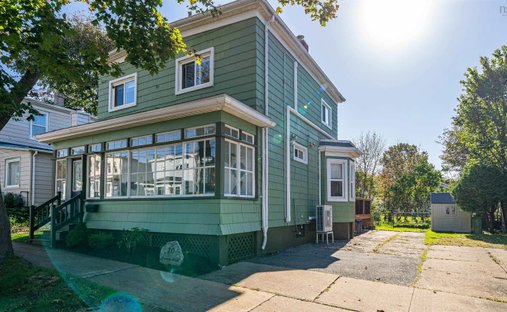 Haus in Dartmouth, Nova Scotia, Kanada 1