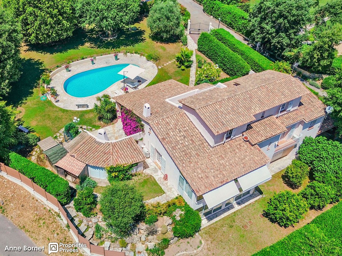 Villa in Le Rouret, Provence-Alpes-Côte d'Azur, France 5 - 19008188