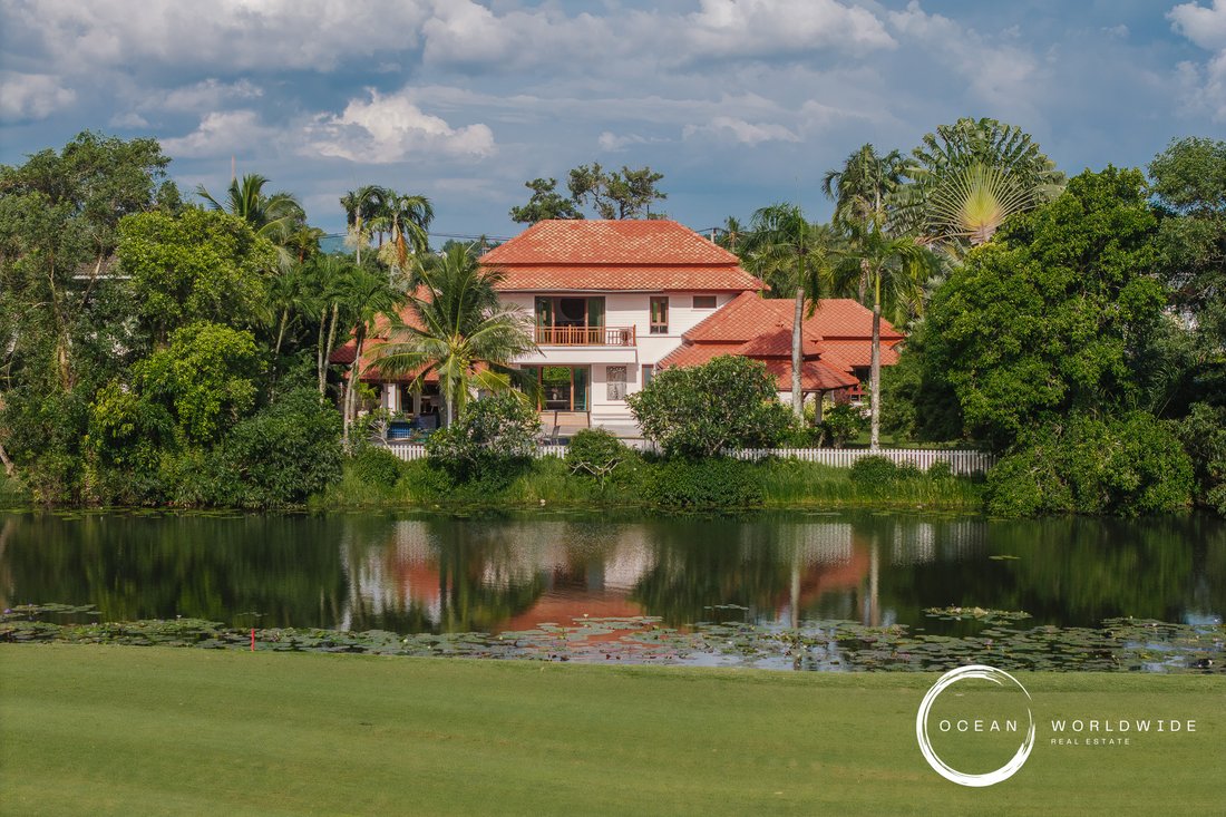 Villa in Choeng Thale, Phuket, Thailand 1 - 19005917